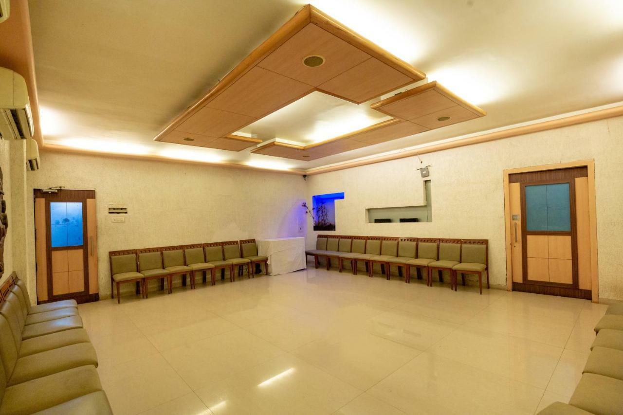 Sukh Hotel Bombay Esterno foto